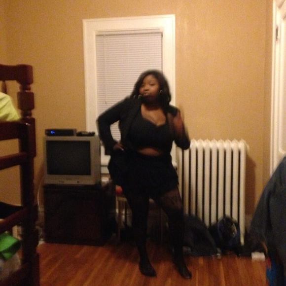 Meet your Posher, Deidra