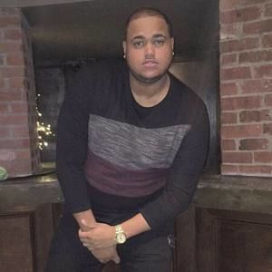 Meet your Posher, Luis