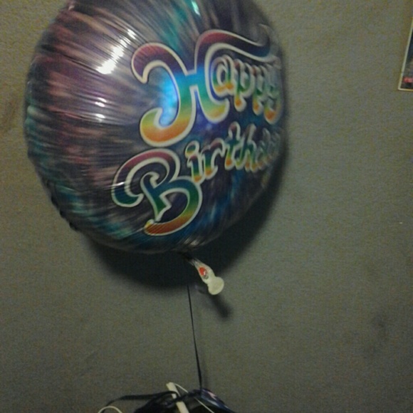 Meet your Posher, Qwanea - Picture 1 of 1