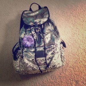 •TRADING•    Rare Victoria's Secret backpack