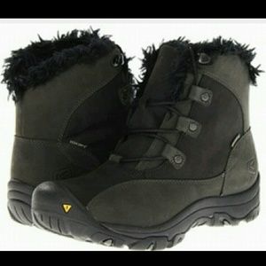 KEEN Women's Bailey Waterproof Low Boots