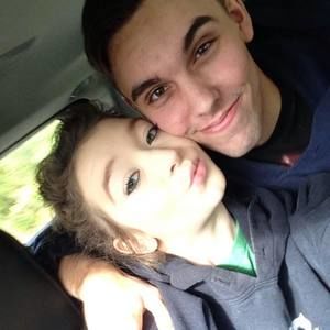 Meet your Posher, Selena