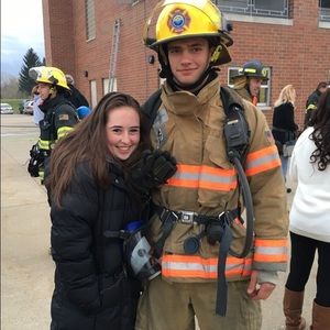 Meet your Posher, Claire