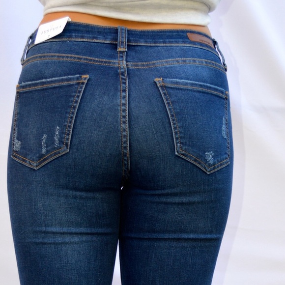 Raw Hem Jeans - Picture 5 of 6