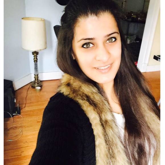 Meet your Posher, Neha