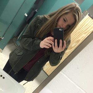 Meet your Posher, Lacey