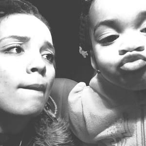 Meet your Posher, Alexis