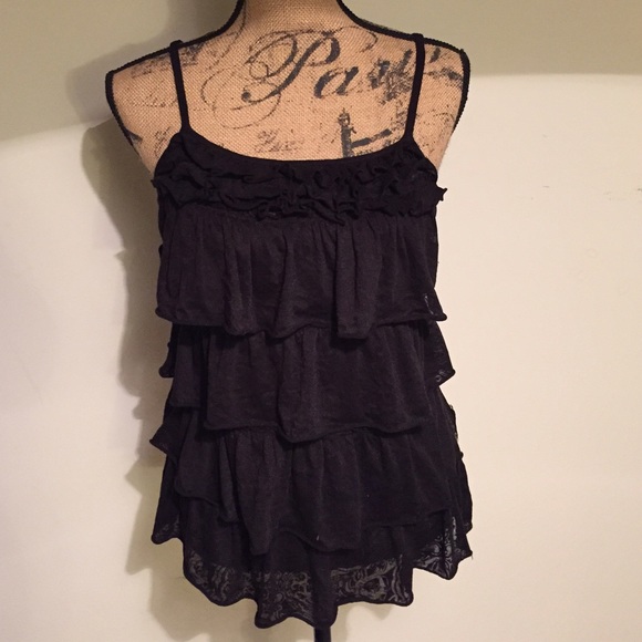 Express Tops - Express ruffle top size m