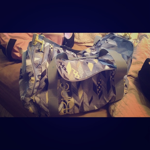 Dakine - duffle bag - Picture 1 of 4