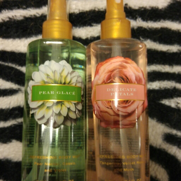 Traded! VS Delicate Petals & Pear Glace body mist