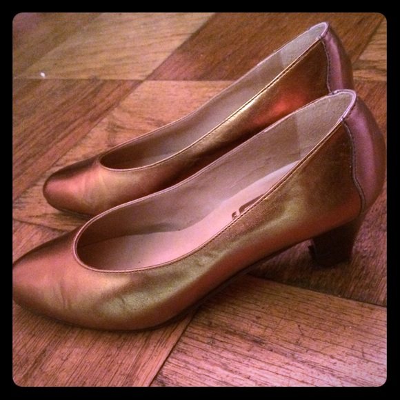 BEANE BAG Gold heels- made in Italy