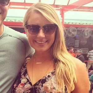 Meet your Posher, Heather