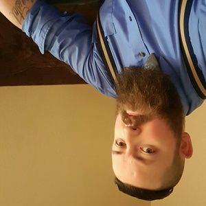 Meet your Posher, Cory