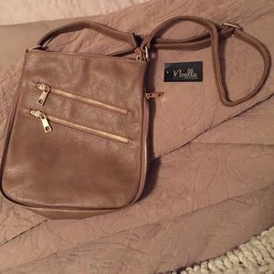 Noelle enterprises across the body purse