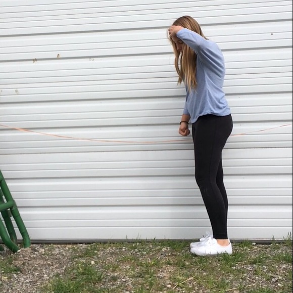 Meet your Posher, Megan - Picture 2 of 2