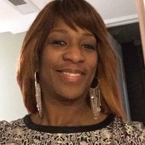 Meet your Posher, Monica