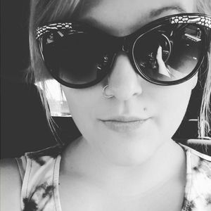 Meet your Posher, Kelsey