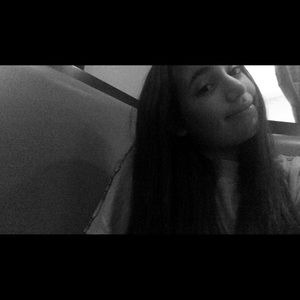 Meet your Posher, Stefanie