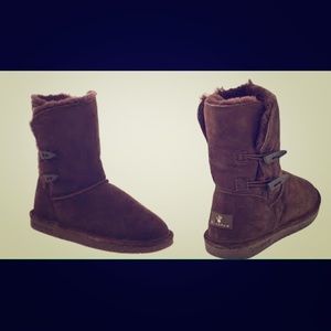 Brand new Bearpaw Abigails, still in box!
