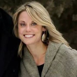 Meet your Posher, Tia