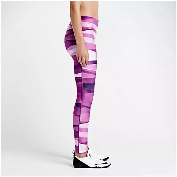 ❌SOLD❌ NIKE LEGEND RIBBON WRAP LEGGINGS - Picture 3 of 4