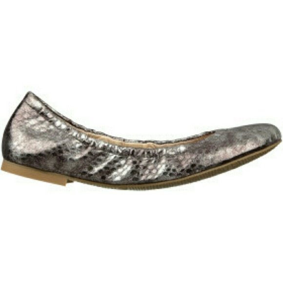 Nine West "Augustina" Silver Ballet Flats