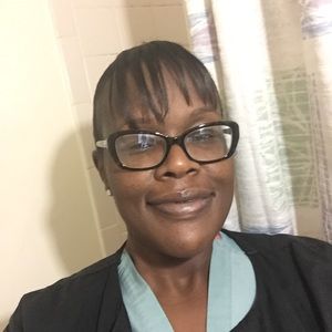 Meet your Posher, Geneea