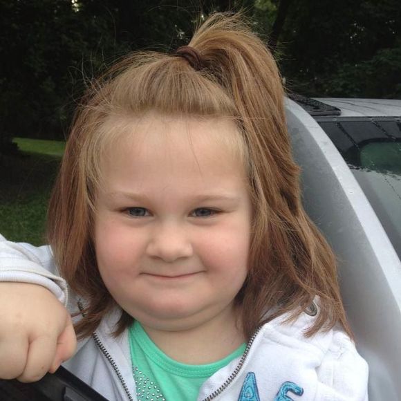 Meet your Posher, Tina - Picture 1 of 1