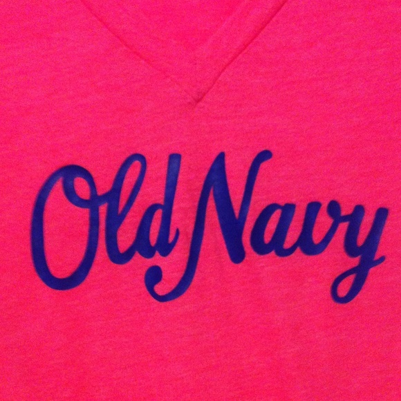 Old navy v-neck tee - Picture 3 of 3