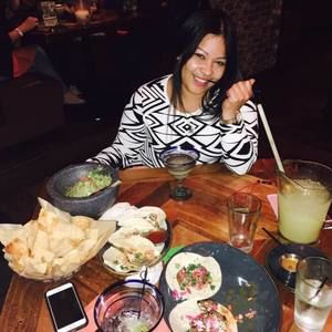 Meet your Posher, Dakotah