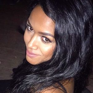 Meet your Posher, Aryana