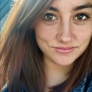 Meet your Posher, Karlee