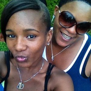 Meet your Posher, Iesha