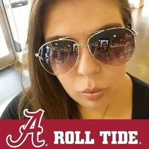 Meet your Posher, Robyn