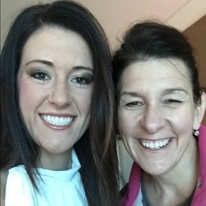 Meet your Posher, April