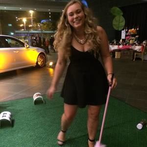 Meet your Posher, Amanda