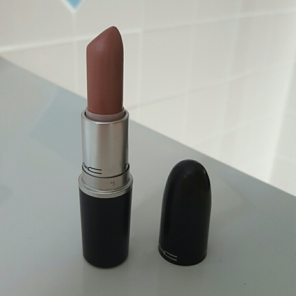 Matte Honey love Mac Lipstick