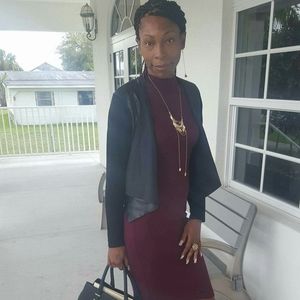 Meet your Posher, Crystal