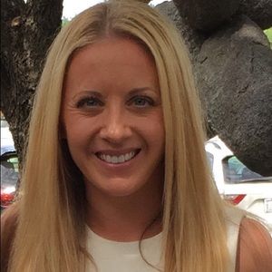 Meet your Posher, Carolyn
