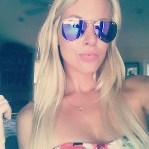 Meet your Posher, Kaitie