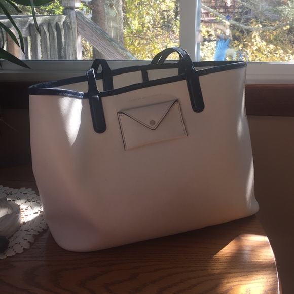 Marc by Marc Jacobs Metropolitote 48' Leather Tote