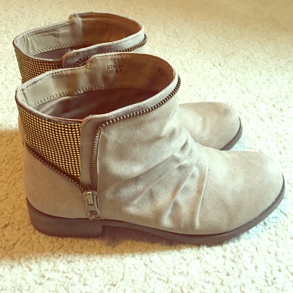 Embellished ankle boots