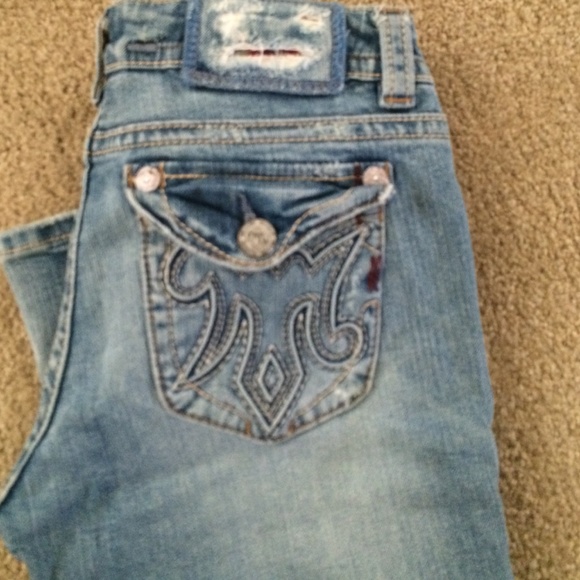 Distressed Jeans - Picture 3 of 3