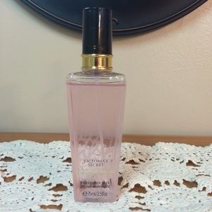 Victoria's Secret Forbidden body spray