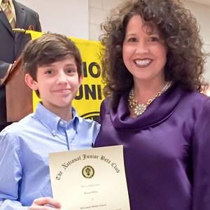 Meet your Posher, Alicia