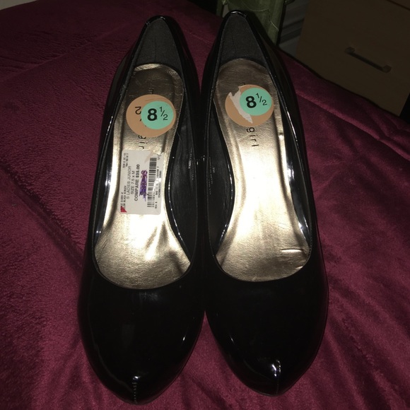 Madden girl black shoes