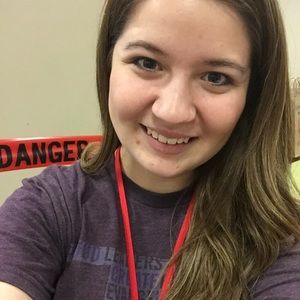 Meet your Posher, Kendra