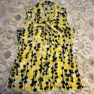 Banana Republic sheer sleeveless blouse w/tie neck