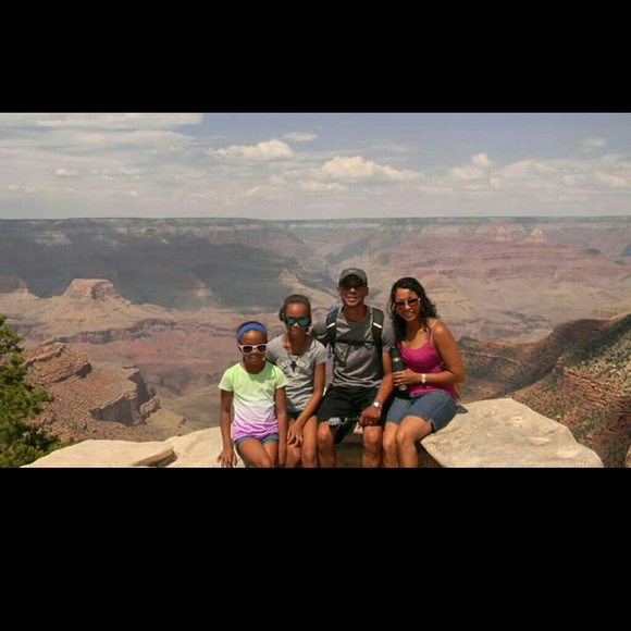 😍😘MEET YOUR POSHER😍😘 - Picture 2 of 3