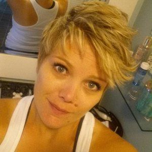 Meet your Posher, Linda